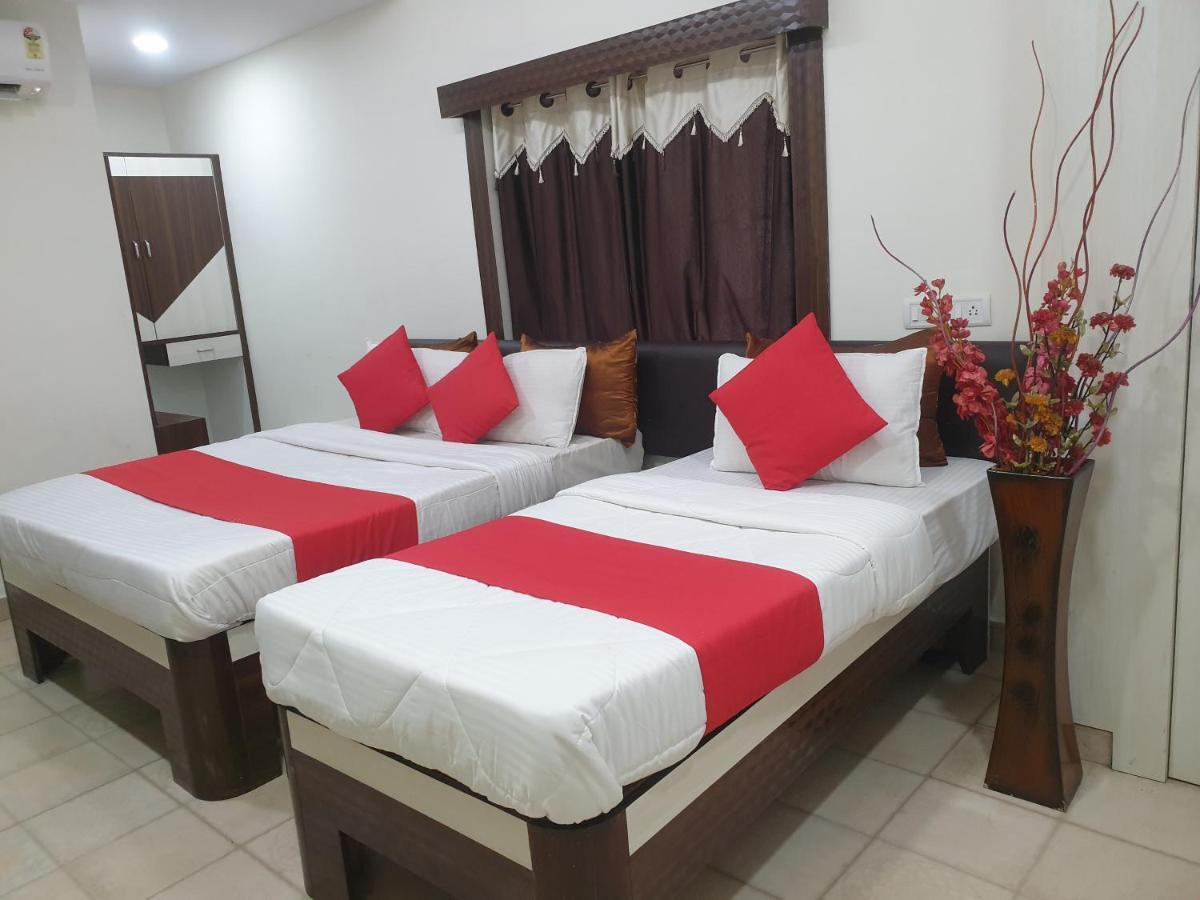מדגאון Hotel City Comfort מראה חיצוני תמונה