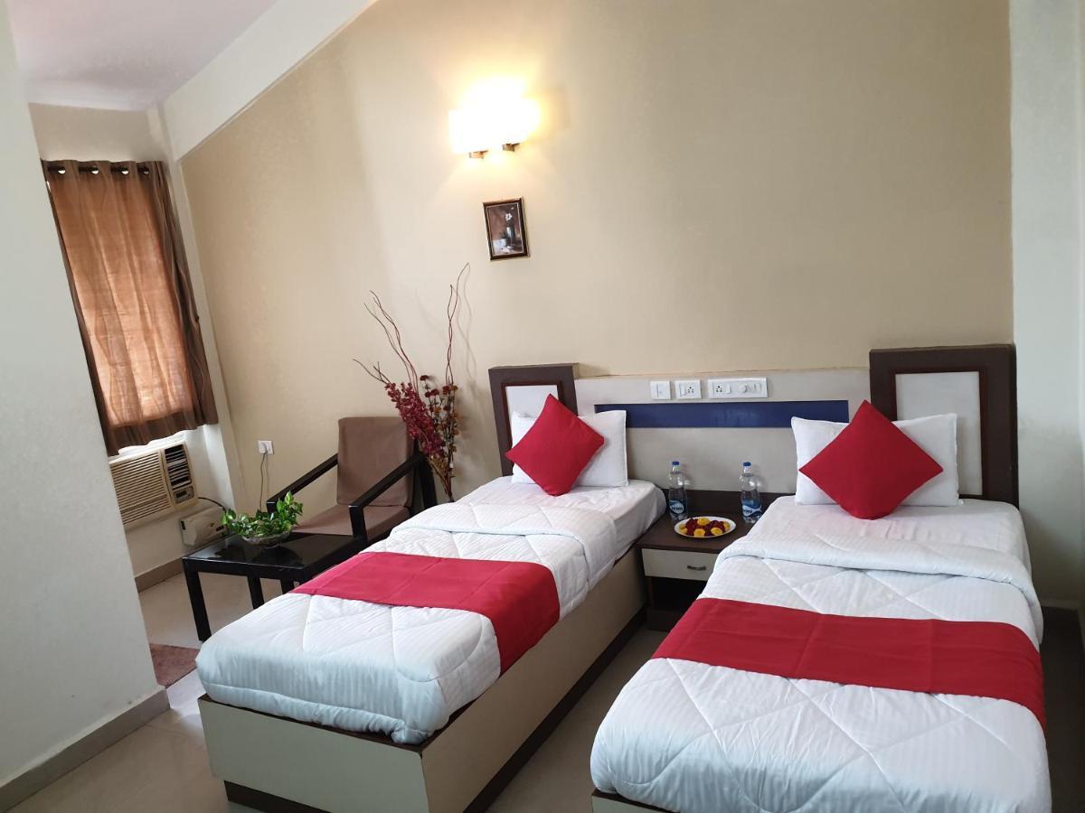 מדגאון Hotel City Comfort מראה חיצוני תמונה
